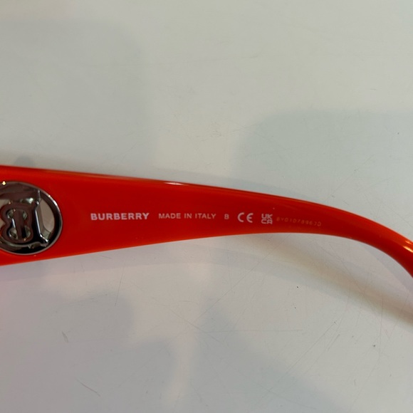 Burberry ASTRID Sunglasses - Orange - Picture 8 of 8